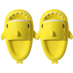 Chaussons de plage en forme de requin