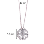 Collier en forme de cœur à quatre feuilles