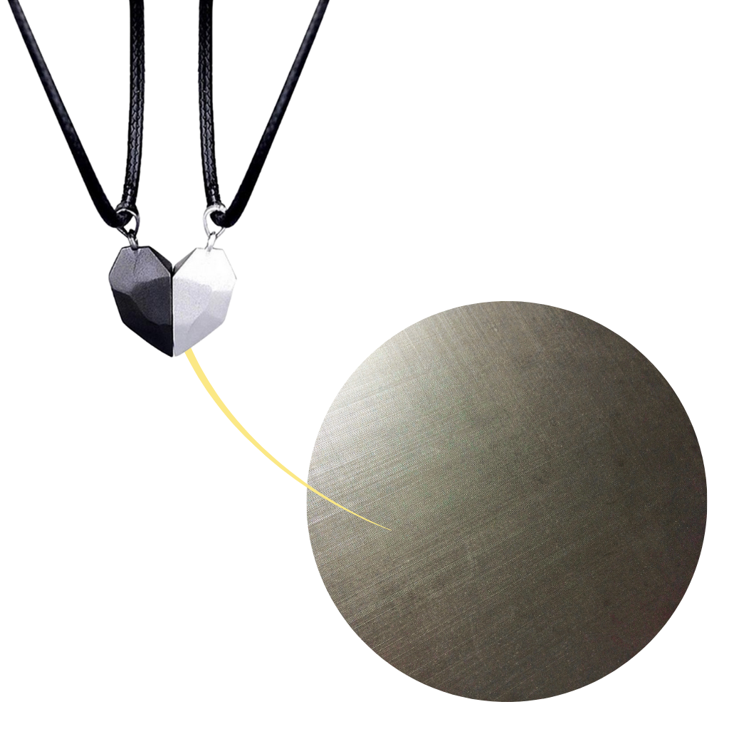 Paire de colliers magnétiques