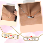 Collier intemporel à trois pierres mobiles